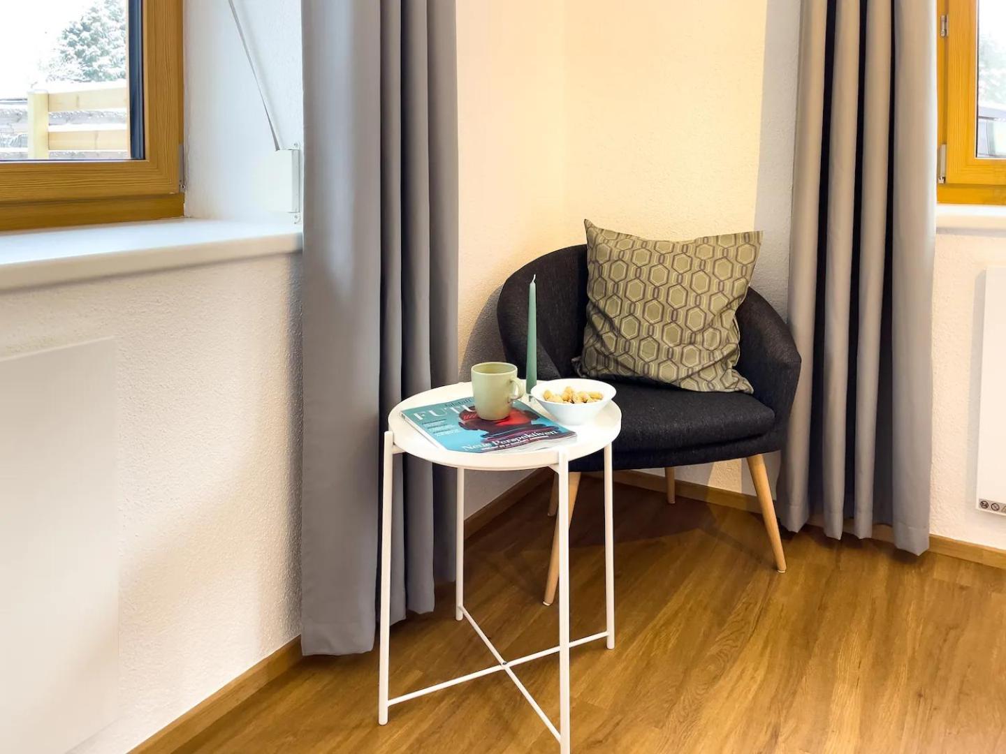 Modernes Apartment - 3 Schlafzimmer - 2 Kostenlose Parkplaetze Fügen Exteriör bild