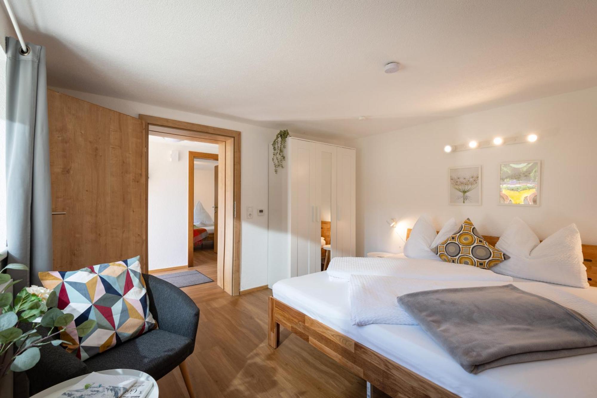 Modernes Apartment - 3 Schlafzimmer - 2 Kostenlose Parkplaetze Fügen Exteriör bild